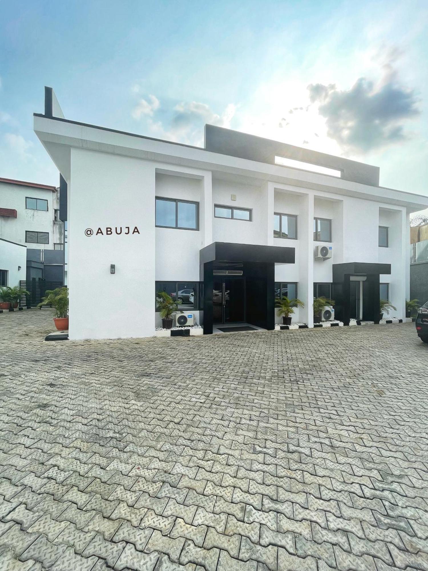 Plush Hotel,Abuja Bagian luar foto